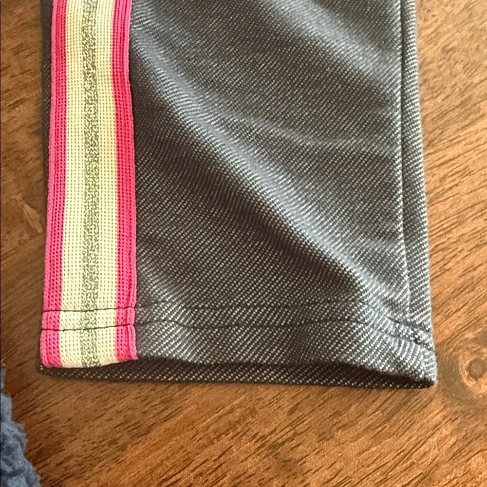 Wonder Nation vest and matching leggings